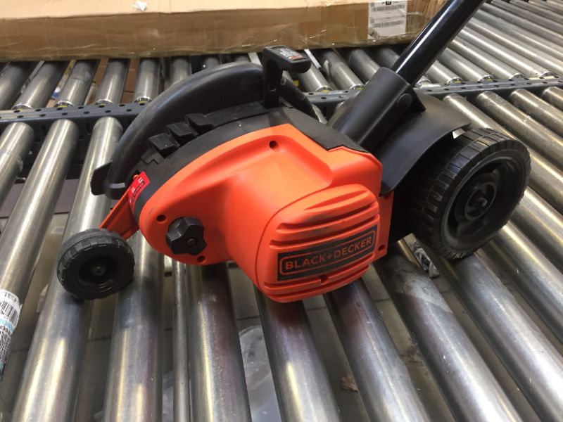 Photo 4 of BLACK+DECKER Edger & Trencher, 2-in-1, 12-Amp (LE750)
