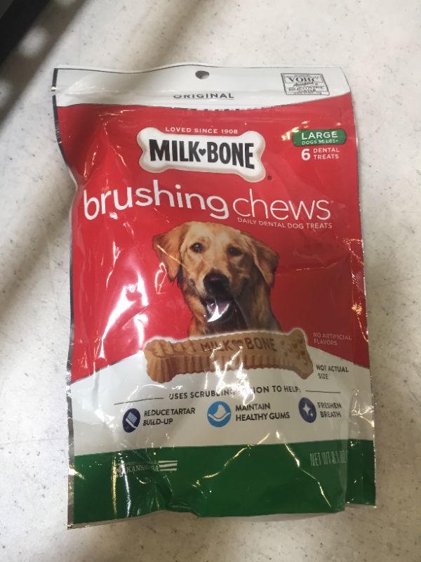 Photo 2 of Milk-Bone Original Brushing Chews Daily Dental Dog Treats, Large, 6 count
EXP 04/21/22