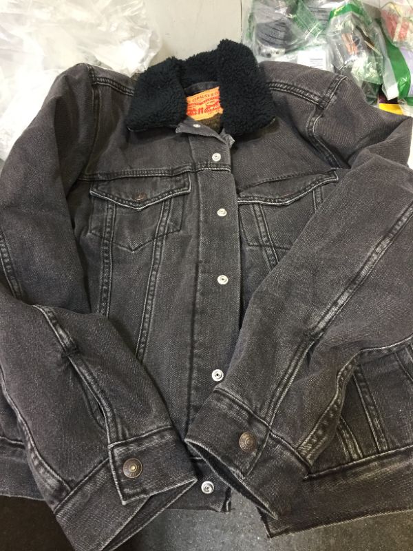 Photo 2 of Levi's Men Type 3 Sherpa Trucker SF Nights Denim Jacket size XS 