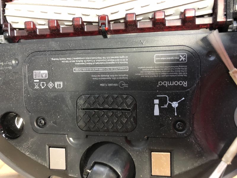 Photo 1 of iRobot Roomba 981 Robot Vacuum-Wi-Fi Connected Mapping, Works with Alexa, Ideal for Pet Hair, Carpets, Hard Floors, Power Boost Technology, Black
Missing Replacement Parts