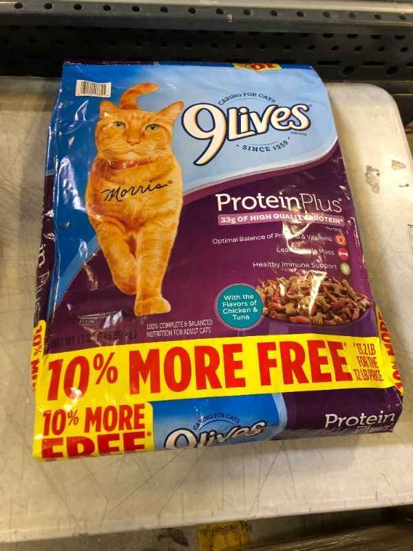 Photo 2 of 9Lives Protein Plus Dry Cat Food Bonus Bag, 13.2-Pound---BEST BY APRIL 22 2022---
