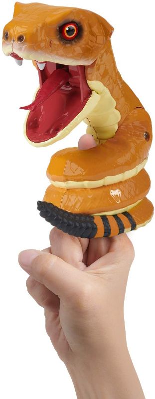 Photo 1 of WowWee Untamed Snakes - Toxin (Rattle Snake) - Interactive Toy
