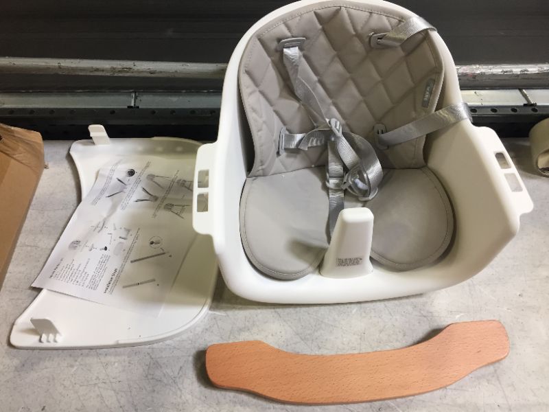 Photo 2 of Baby Highchair