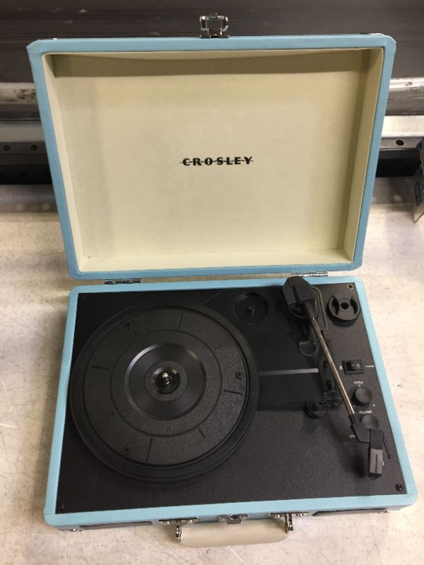 Photo 2 of Crosley CR8005D-TU Cruiser Deluxe Vintage 3-Speed Bluetooth Suitcase Turntable, Aqua
