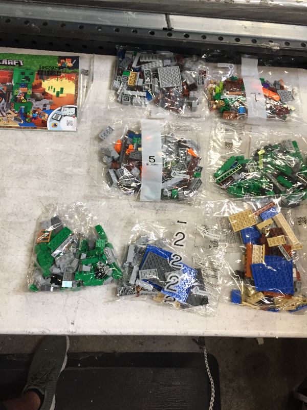 Photo 1 of LEGO Minecraft The Creeper Mine 21155 Building Kit (834 Pieces)
