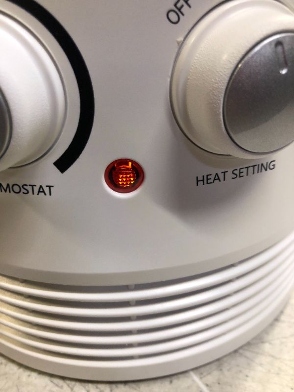 Photo 6 of PELONIS PH-17P 1500W Fast Heating, Programmable Thermostat, Easy Control, Widespread Oscillation, Over Heating Tip-Over Switch Protection, 360-Degree Surround Fan Forced Heater
