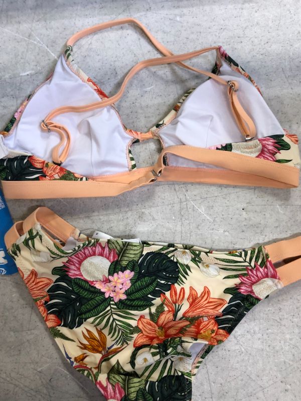 Photo 3 of Carolyn Leafy And Floral Crisscross Strappy Bikini size medium 