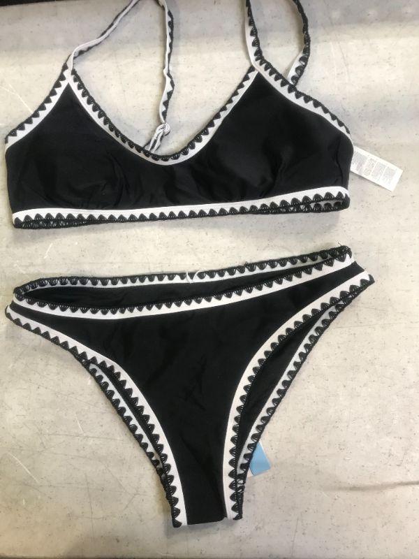 Photo 3 of Black And White Crochet Bikini size medium 
