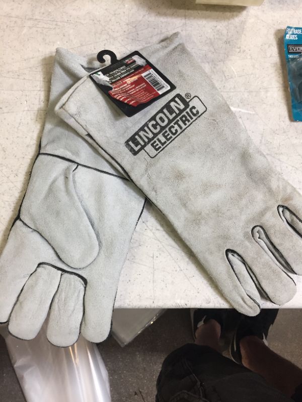 Photo 2 of  GLOVES,GREY LTHR LINED WELD