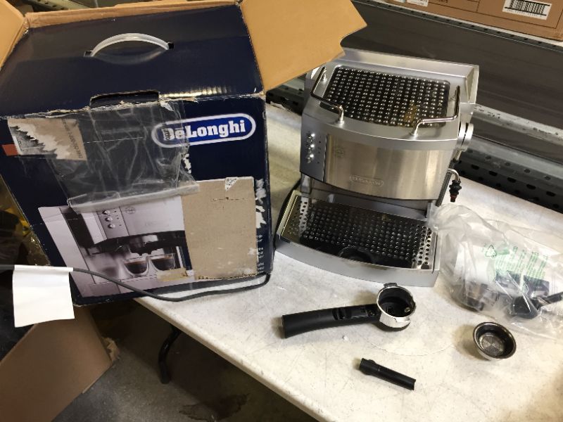 Photo 2 of De'Longhi 15 bar Pump Espresso Maker, EC702, Metal
