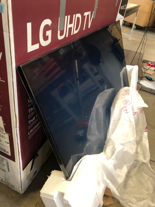 Photo 5 of LG - 65” Class UP8000 Series LED 4K UHD Smart webOS TV

