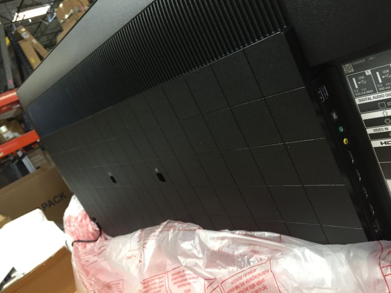 Photo 5 of 50" Class X80J Series LED 4K UHD Smart Google TV