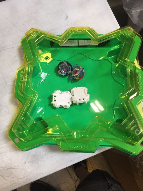 Photo 2 of Beyblade Burst Evolution Star Storm Battle Set , Green
