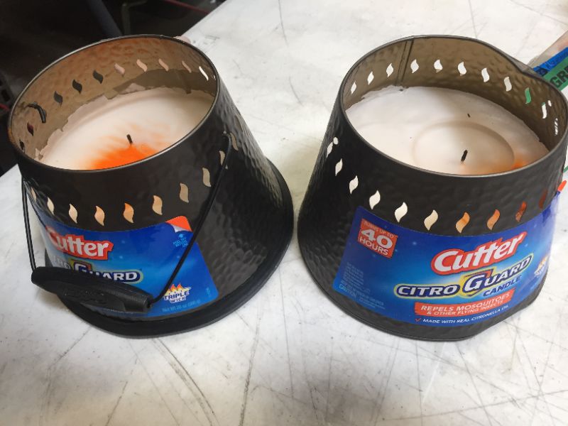 Photo 3 of 2 PACK 20 oz. CitroGuard Triple Wick Citronella Candle