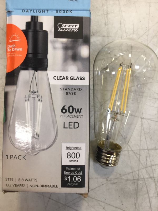 Photo 2 of 60-Watt Equivalent ST19 Straight Filament Dusk to Dawn Clear Glass E26 Vintage Edison LED Light Bulb, Daylight