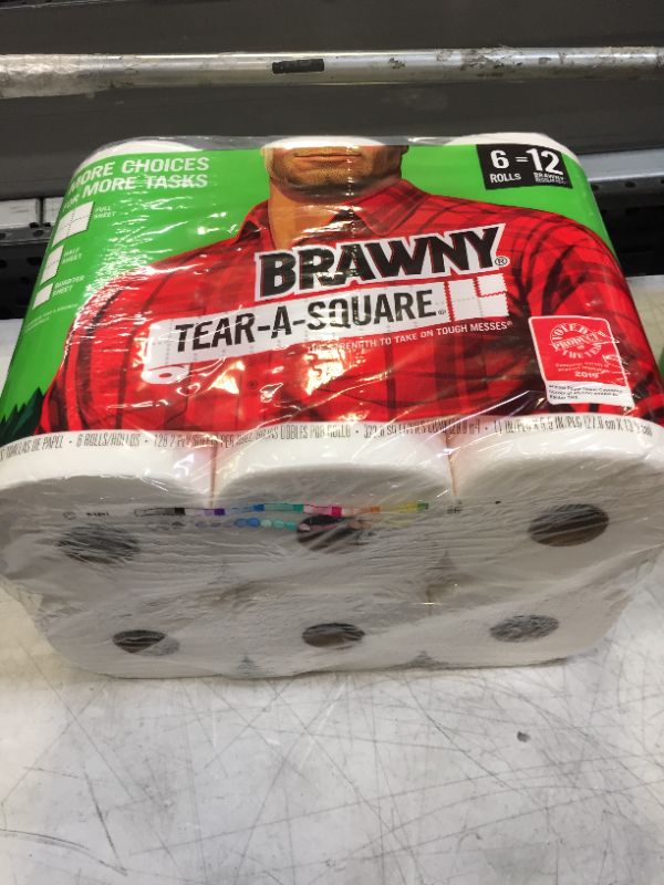 Photo 3 of Brawny Tear-a-Square Kitchen Rolls Paper Towels, 2-Ply, 128 Sheets/Roll, 6 Rolls
