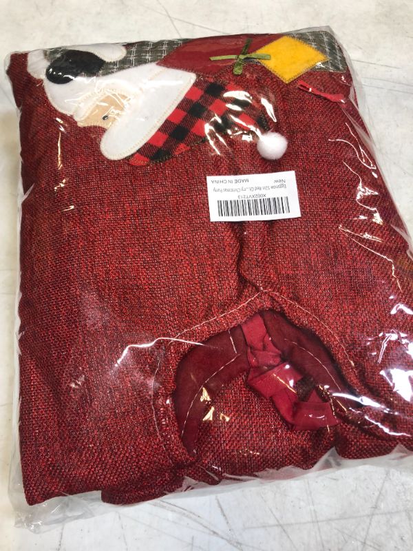 Photo 2 of Eggsnow 52in Red Christmas Tree Skirt, Thickened Xmas Tree Skirt, Large Tree Skirt Mat for Christmas Tree

