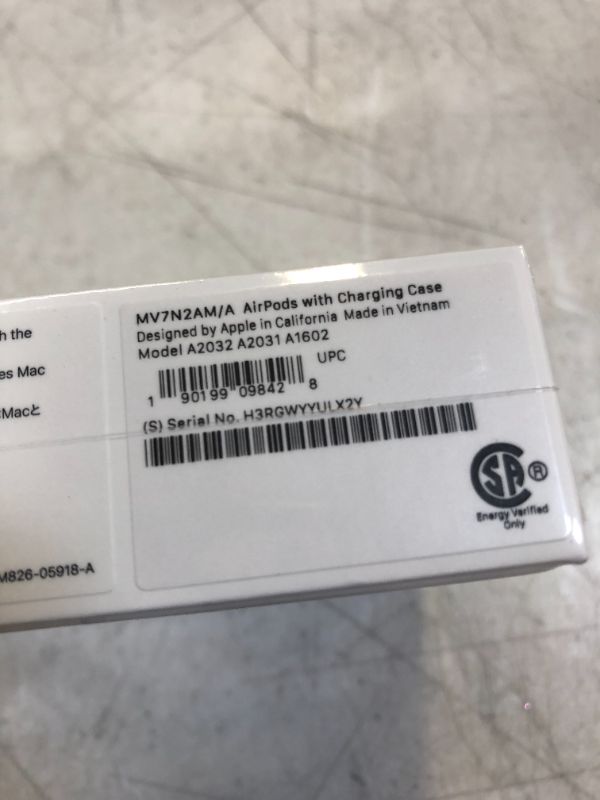 Photo 1 of Apple AirPods with Charging Case (2nd generation)