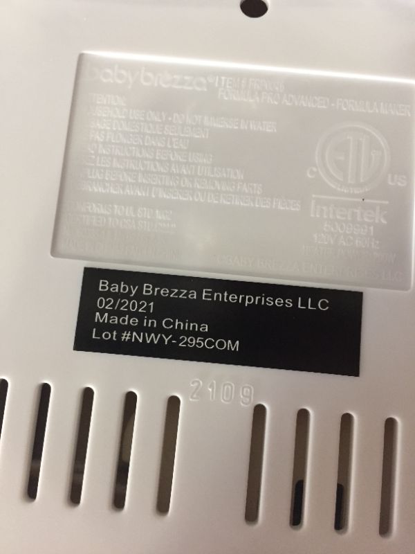 Photo 5 of New and Improved Baby Brezza Formula Pro Advanced Formula Dispenser Machine - Automatically Mix a Warm Formula Bottle Instantly - Easily Make Bottle with Automatic Powder Blending
