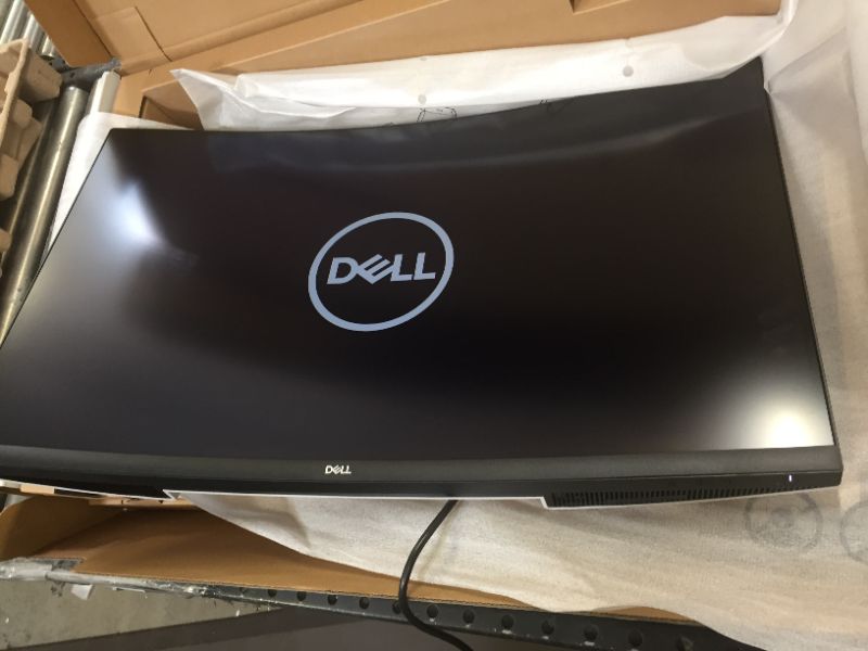 Photo 2 of Dell S3221QS 32 Inch Curved 4K UHD, VA Ultra-Thin Bezel Monitor, AMD FreeSync, HDMI, DisplayPort, Built in Speakers, VESA Certified, Silver