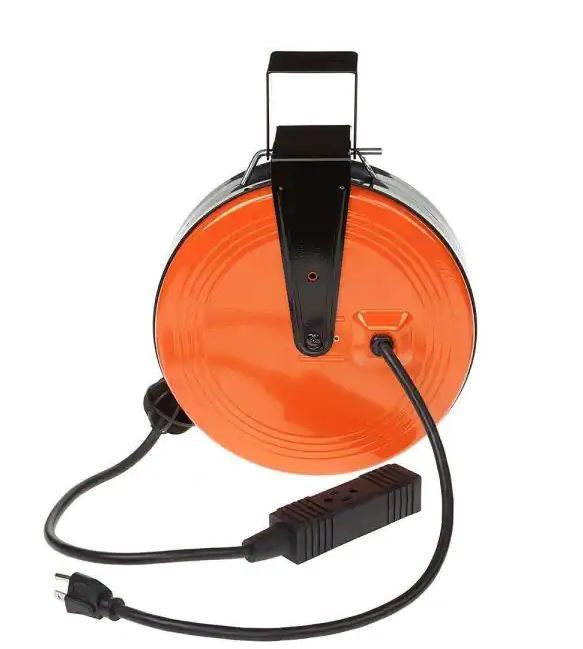 Photo 1 of 30 ft. 16/3 Heavy-Duty Retractable Extension Cord Reel with 3-Outlets