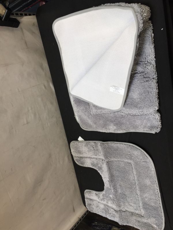 Photo 1 of 2 pcs bathroom carpet 