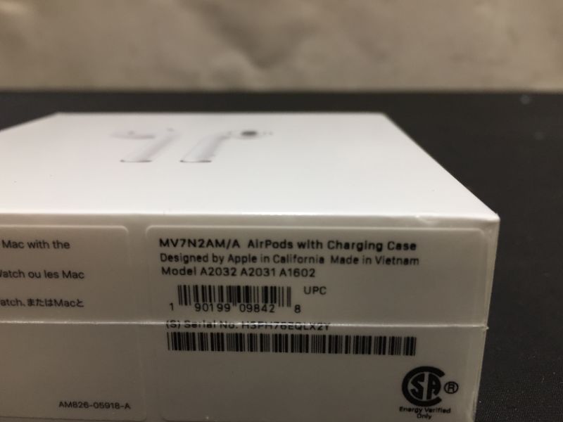 Photo 6 of --BRAND NEW FACTORY SEALED--Apple AirPods (2nd Generation)
