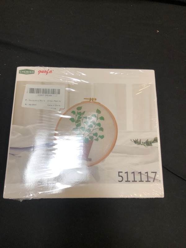 Photo 1 of Embroidery kits ( green plant ) 