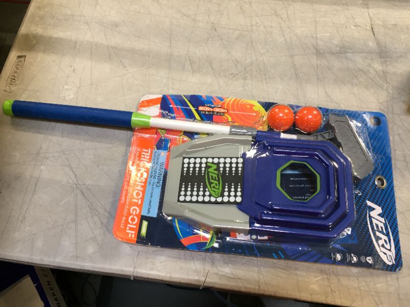 Photo 2 of NERF Trick Shot Golf Set - Complete Indoor & Outdoor Putting Trick Shot Kids Gol
