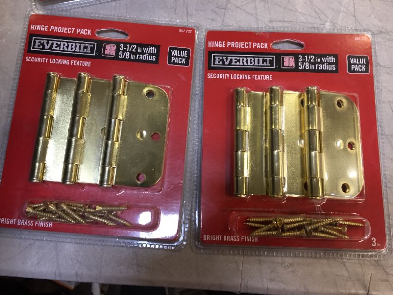 Photo 2 of 2 packs of EVERBILT - HINGE PROJECT PACK - 3 1/2 IN W 5/8 IN RADIUS - BRASS - 030699137046
