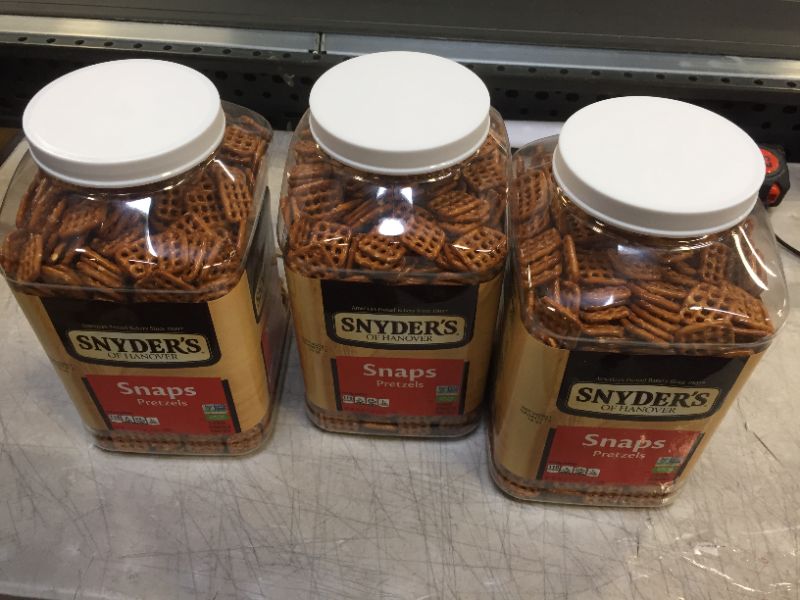 Photo 2 of 3 pack Snyder's of Hanover Pretzel Snaps, Canister, 2.87 Pound, Canister Snaps, 46 Oz
best by september 2021