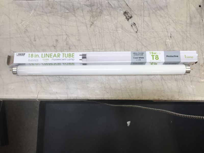 Photo 2 of Feit Electric F15T8/CW 15W Cool White 18" Fluorescent T8 Tube G13 Bi-Pin Base
