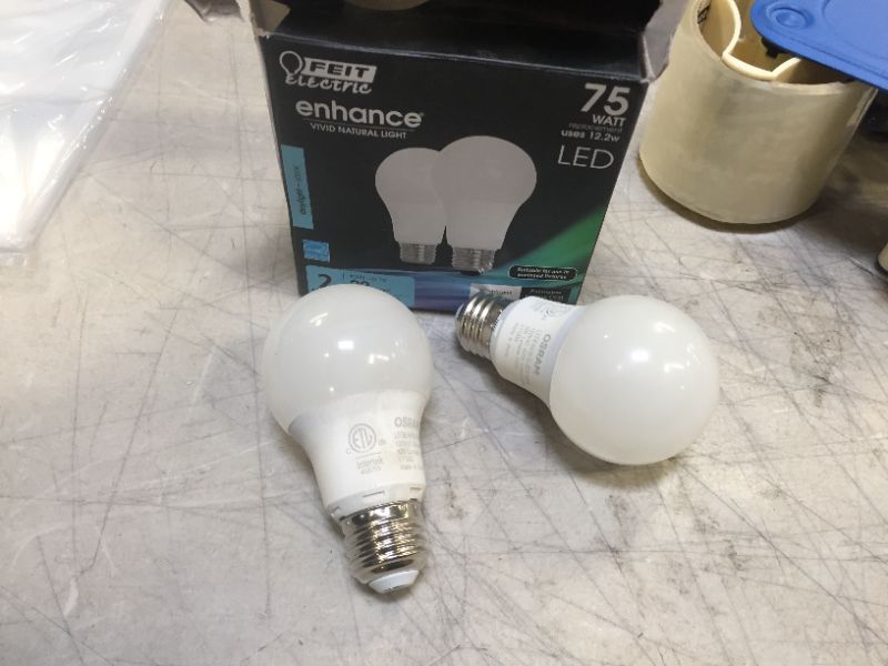 Photo 1 of 75-Watt Equivalent A19 Dimmable CEC ENERGY STAR 90+ CRI Indoor LED Light Bulb, Daylight (2-Pack)
