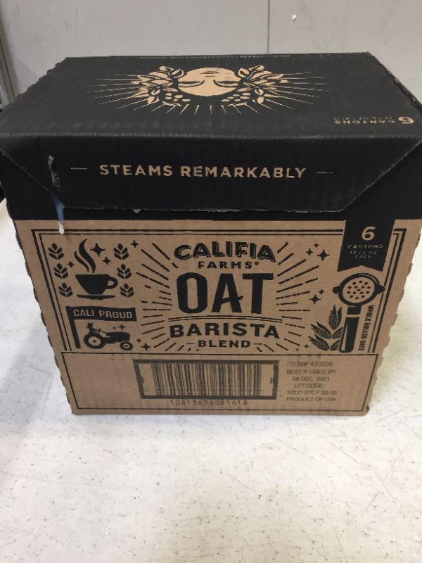 Photo 3 of (6 pack) Califia Farms Unsweetened Oatmilk Barista Blend, 32 Oz , Whole Rolled Oats , Dairy Free , Gluten-Free , Vegan , Plant Based , Non-GMO
EXP DEC 06 2021