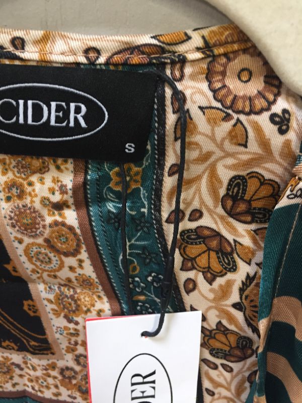 Photo 1 of Geo Print Floral Crop Blouse size small
