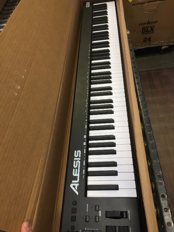 Photo 5 of Alesis Q88 88-key USB MIDI Keyboard Controller