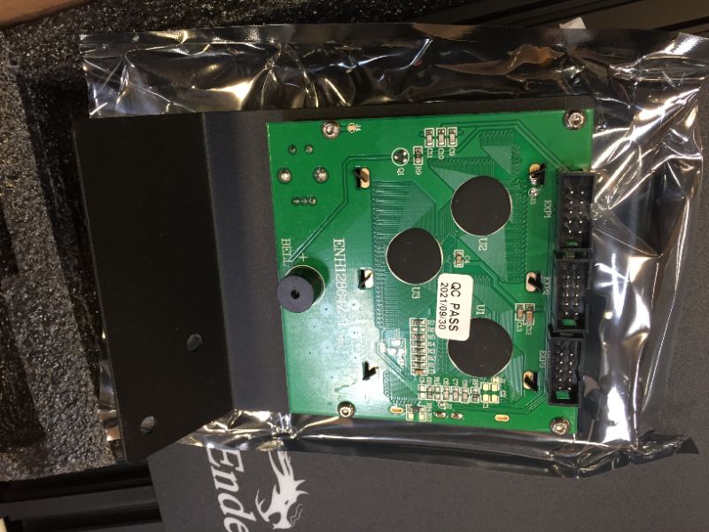 Photo 1 of Creality Ender 3 Pro 3D Printer with Removable Build Surface Plate and UL Certified Meanwell Power Supply Printing Size 8.66x8.66x9.84in / 220x220x250mm 