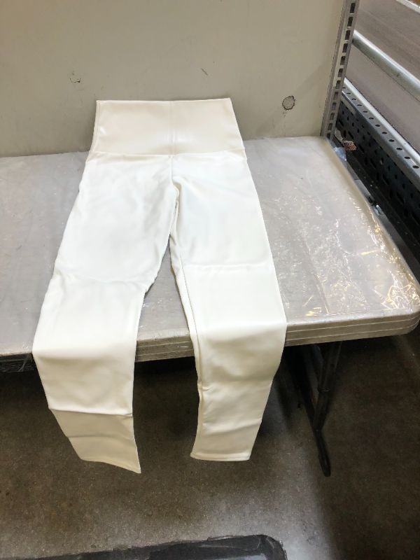 Photo 1 of M pants 