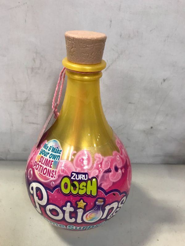 Photo 2 of Oosh Potions Slime Surprise Gold Mystery Pack
