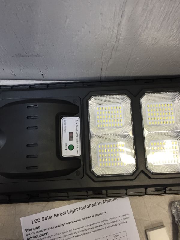 Photo 2 of 400W Solar Street Light Outdoor 40000 Lumens Dusk to Dawn Motion Sensor Solar Lights Outdoor IP65 Waterproof LED Flood Light Solar Powered with Remote Control for Parking Lot,Street,Yard
 (unable to test in facilities)