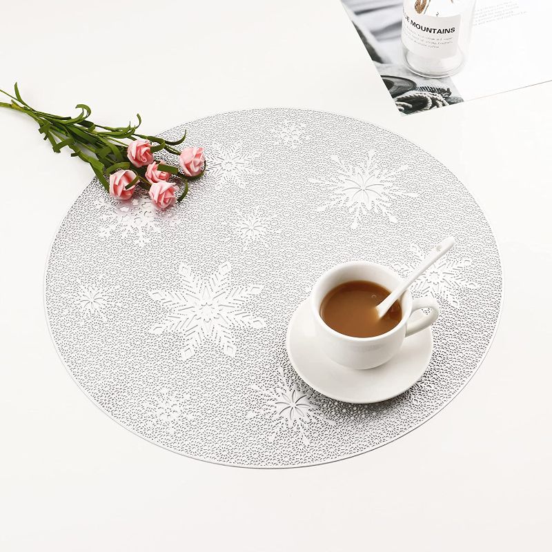 Photo 1 of 4Pcs Silver Vinyl Placemats Round Metallic Pressed Placemat Hollow Out Mats Decorative for Dining Table Wedding Party (Silver,Round 4Pcs)
2 COUNT 