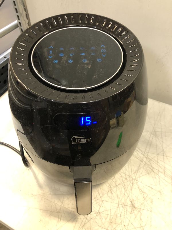 Photo 2 of Air Fryer 6.9QT/6.5L, Uten 1700W High-power 8 in 1 Deep Frying Mode, Rapid Heating up, Non-Stick Oven, Oilless Cooking, Fast Heat up/Time Control, LED Digital Touchscreen, Black

