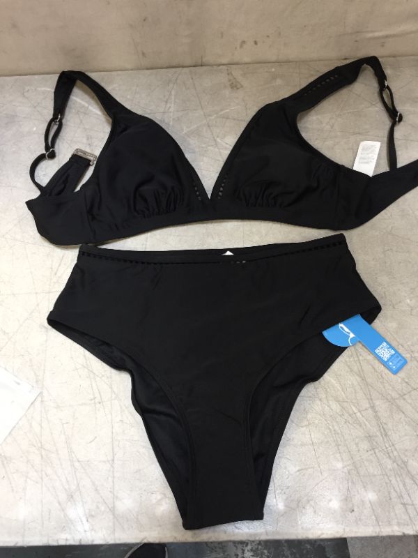 Photo 1 of BLACK BIKINI HIGH WAIST SIZE MEDIUM