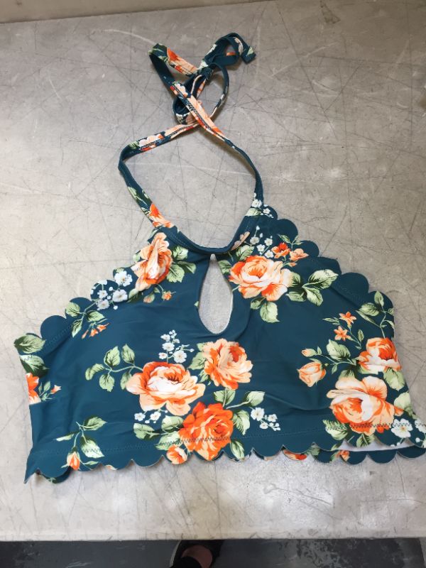 Photo 1 of CUPSHE FLORAL BIKINI TOP SIZE LARGE 