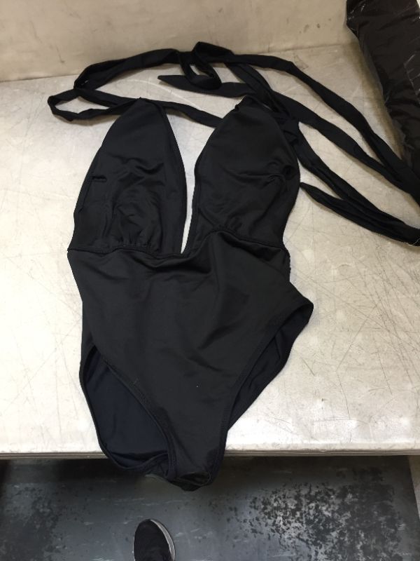 Photo 1 of CUPSHE BLACK ONE PIECE BATHING SUIT SIZE MEDIUM