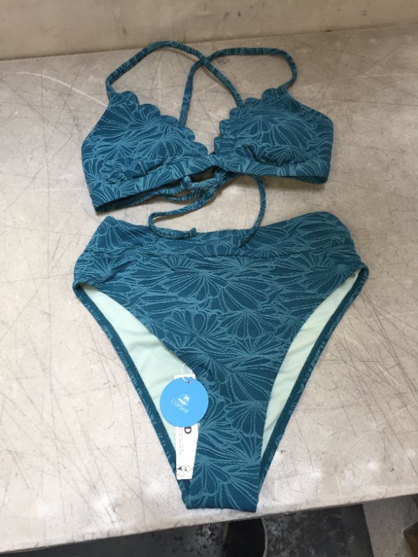 Photo 1 of CUPSHE SMALL BLUE BIKINI WITH FLORAL STITCHING 