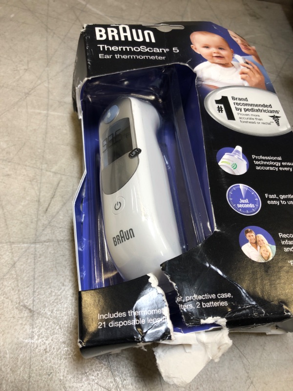 Photo 3 of Braun ThermoScan 5 Ear Thermometer
