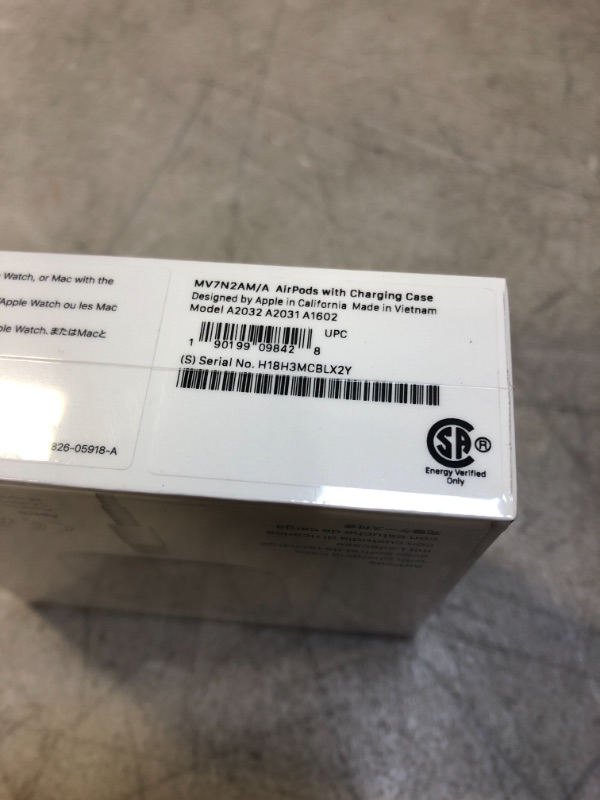 Photo 4 of Apple AirPods (2nd Generation) - FACTORY SEALED

