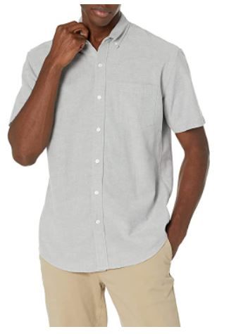 Photo 1 of Amazon Essentials Men's Regular-Fit Short-Sleeve Pocket Oxford Shirt - SIZE XXL 
