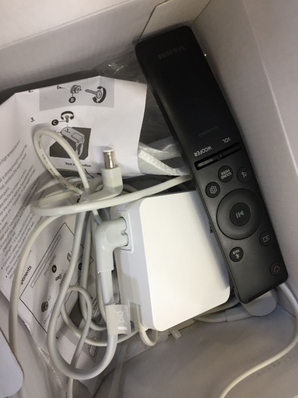 Photo 1 of SAMSUNG 5.0ch S61A Amazon Exclusive S Series Soundbar – Acoustic Beam and Alexa Built-in (HW-S61A, 2021 Model) 
